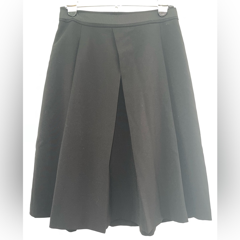 White House l Black Market black pleated A-Line skirt Size00